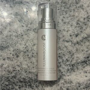 Neora Illumaboost vitamin C serum